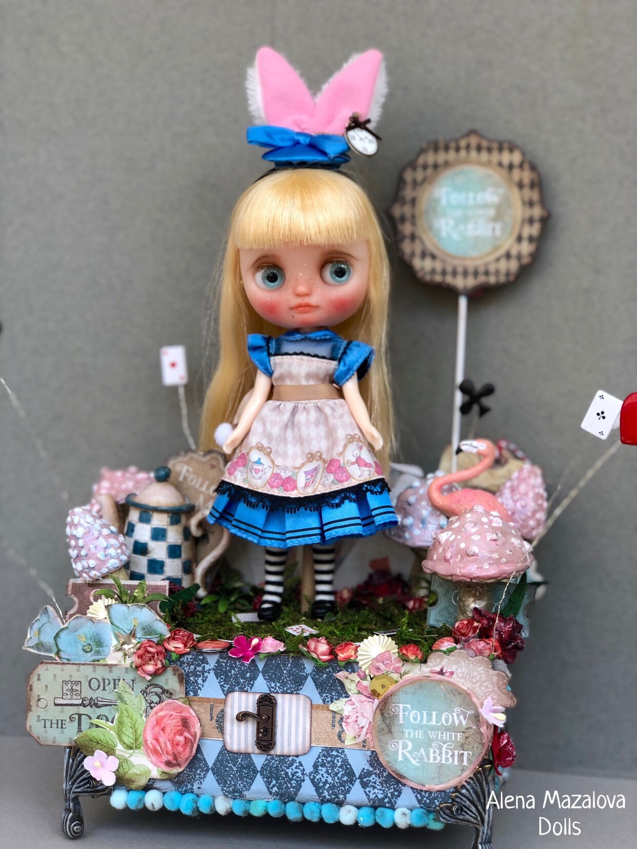 wellie wisher doll stand