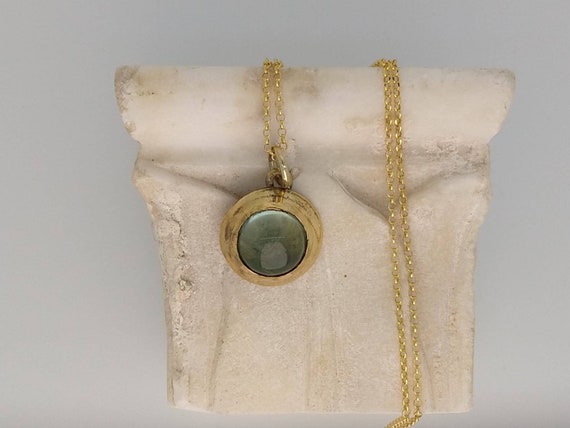 Green fluorite/Gold plated bronze/antique designe/ancient Jewelry/last wax tecnique/Hand made/woman necklace/cool pendants