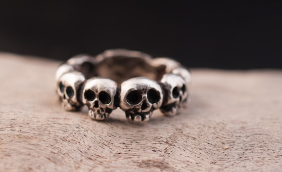 Skulls ring // sterling silver 925 // hand made //faith ring // ancient shape// ancient ring // biker ring // man ring // woman ring