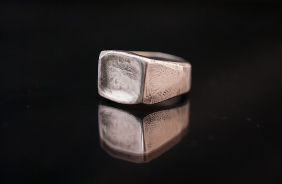 anello con sigillo// anello argento// fatto a mano// anello vintage// anello hipster // anello biker //spedizione gratuita in tutto il mondo