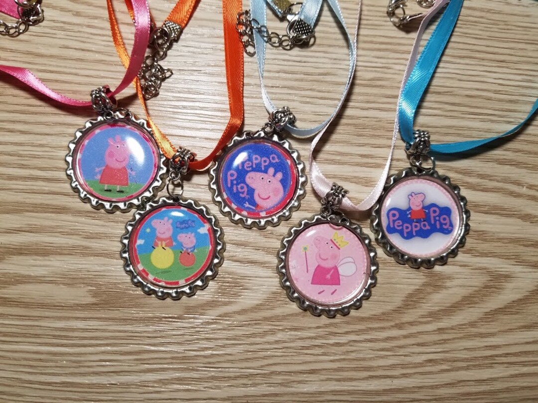 10 Peppa Pig Necklaces Party Favors Etsy