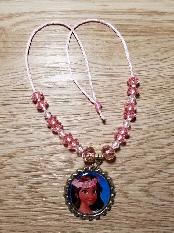 Moana Necklace Diy / Easy Diy Moana Costume Crafting My Home The
