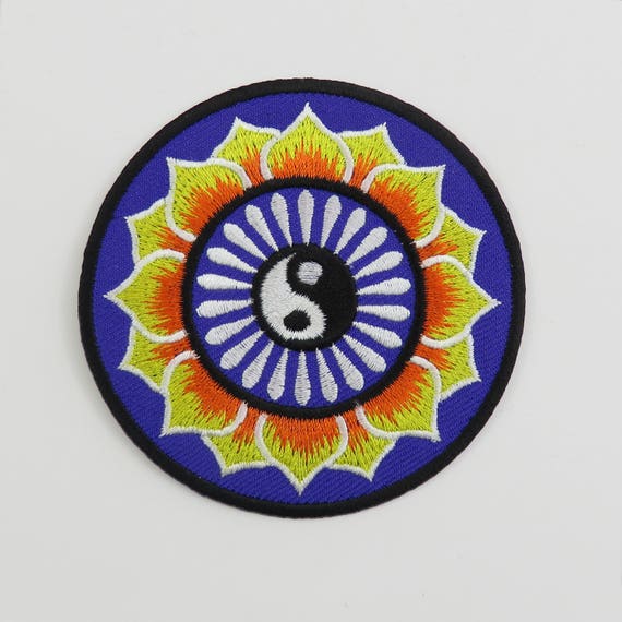 Yin Yang Peace Embroidered Cloth Patches Hippie Badge Iron Sew On Logo Set