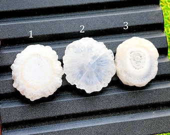 Luźny kamień szlachetny z kwarcu solarnego, druzy, kaboszon, do ręcznie robionej biżuterii, naturalny kaboszon AAA+ z kwarcu solarnego, druzy, do owijania drutem - 84710-84712