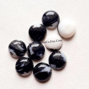 Lote de 8 piezas de cabujón de turquesa de búfalo blanco de 10 mm calibrado de forma redonda con piedra preciosa de parte posterior plana para joyería hecha a mano