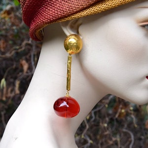 Brincos de bola de resina CHRISTIAN LACROIX 1990