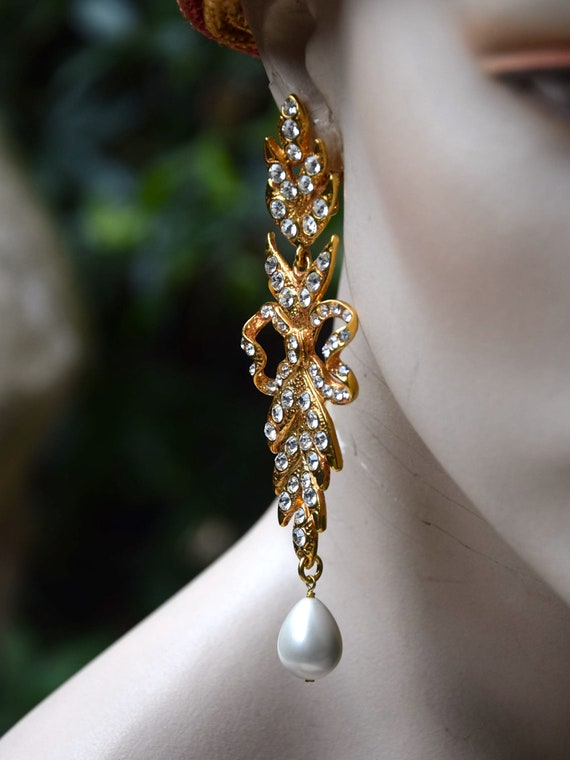 YVES SAINT LAURENT 1980 Crystals and Pearl Earrin… - image 3