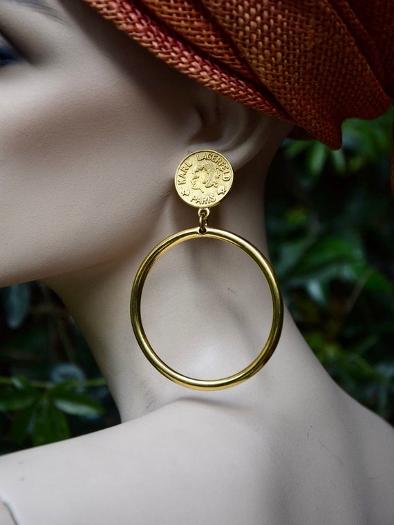 ピアス KARL LAGERFELD HOTEL KARL HOOP EARRINGS Karl Lagerfeld Perforated Hoop Earrings – Twin Hearts Vintage