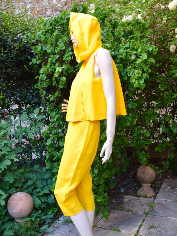 COURREGES 1980 Sun Yellow Capri and Cropped Top Se