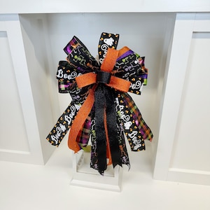 Halloween Bow, Spooky Boo Door Bow, Halloween Wreath Bow with Skeletons, Ghosts and Candy Corn, Halloween Plaid