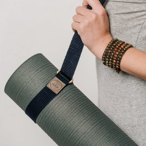 yoga mat sling Commuter Suomo, eco cotton,  yoga mat carrier, yoga strap, handmade yoga strap, yoga accessory, adjustable Mat Strap