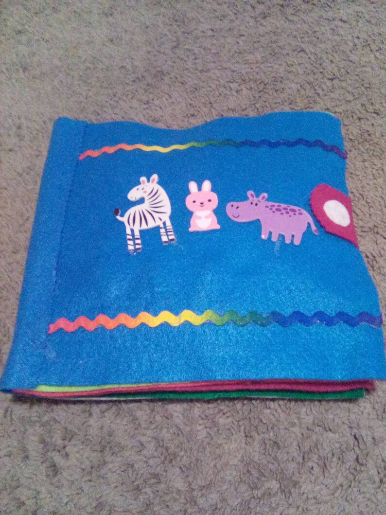Felt quiet book zoo animals b
