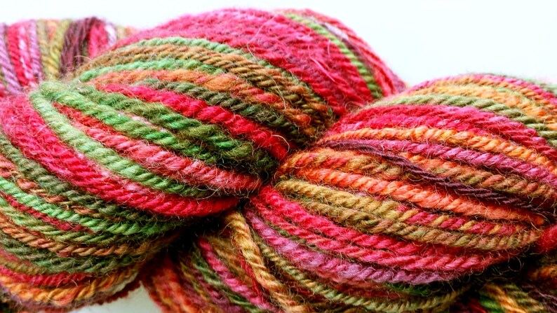 Red purple variegated green Blue Faced Leicester wool Hand Spun Yarn 3ply worsted--#114 Cottage Garden