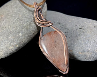 Strawberry Quartz Pendant, Wire Wrap Gemstone, Pink Quartz, Gift for Her, Crystal Necklace, Pink Gemstone, Copper Jewelry, Natural Stone
