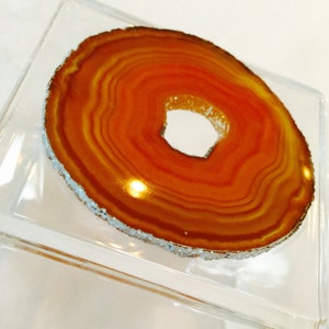 Lucite Box Adorned with an agate reddish brown