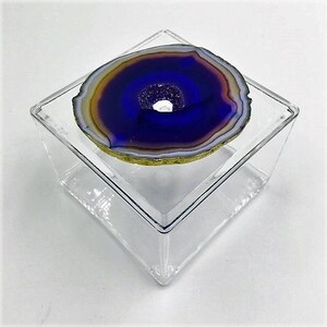 Lucite Box Adorned with an agate image 10
