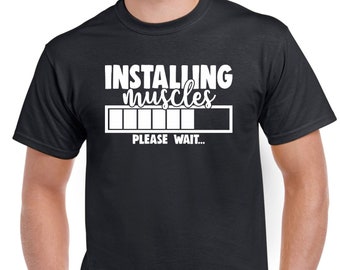 Birthday Gifts For Dad Men Mens Gym T Shirt Workout Top Funny T-Shirt Unisex Gym TShirt Weightlifting Shirt Fitness Installing Muscles
