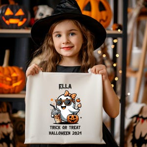Mädchen Kundenspezifische personalisierte Halloween-Einkaufstasche Süßes oder Saures Tasche nette Geist-Kürbis-Halloween-Tasche mit Namen für Mädchen