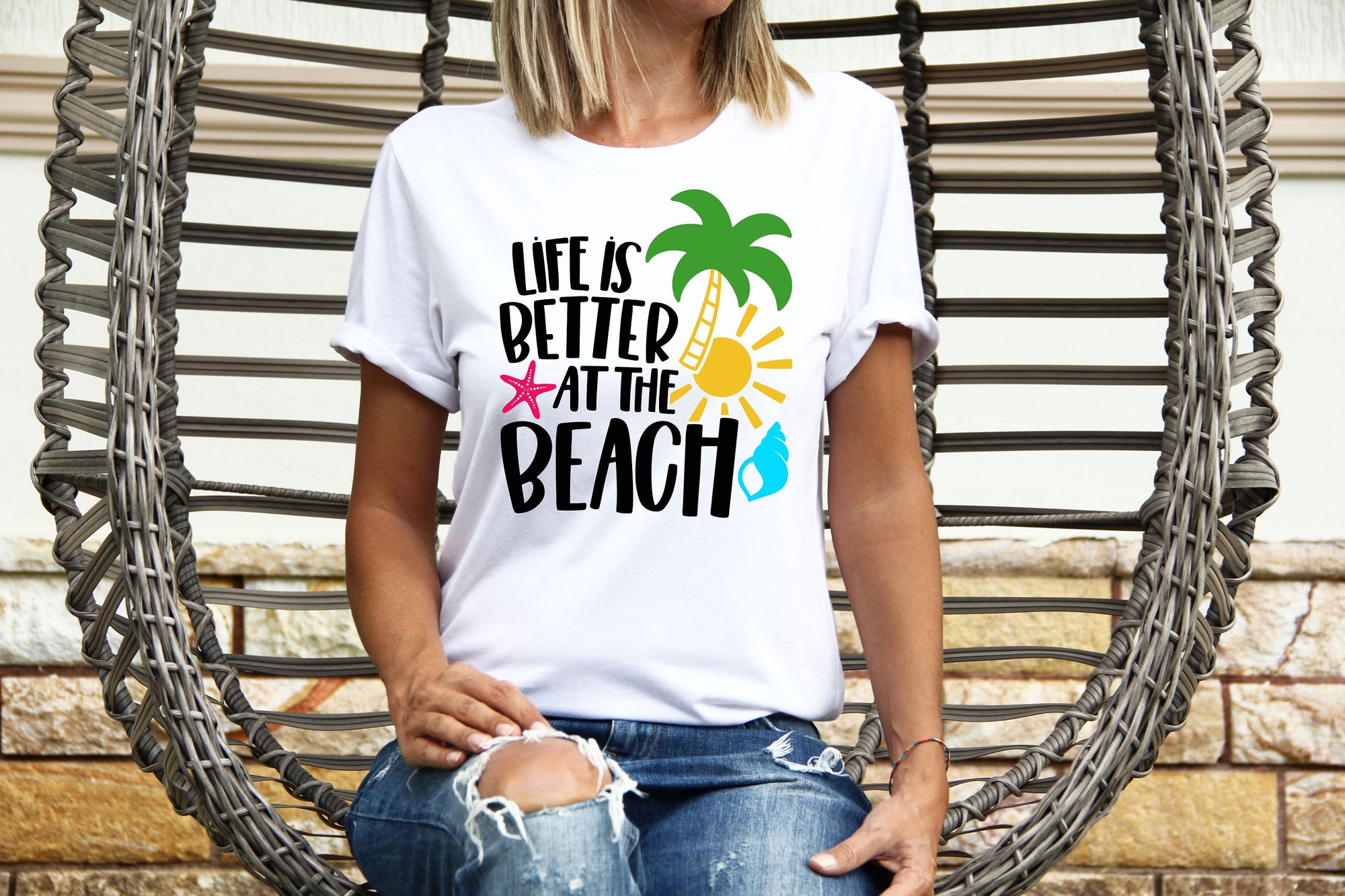 Discover Urlaub Life Is Better At The Beach T-Shirt