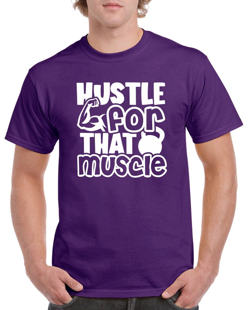 Mens Gym T Shirt Workout Top Funny Gym T-Shirt Unisex Gym TShirt Weightlifting Shirt Fitness T-Shirt Hustle for that Muscle Purple