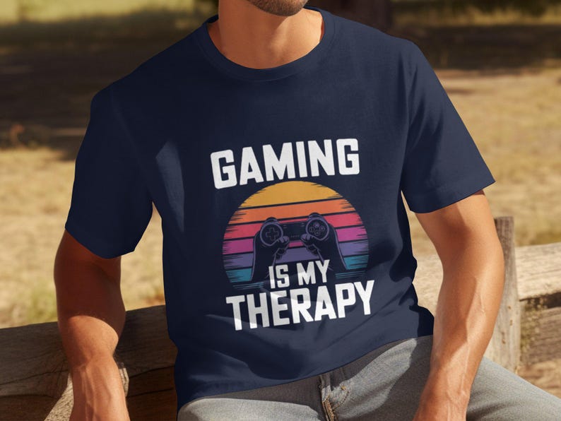 Gaming is mijn therapie T-shirt voor mannen, grappig gamershirt, uniek T-shirt, cadeau videogameliefhebber, vrijetijdskleding, cool gaming-designshirt afbeelding 4
