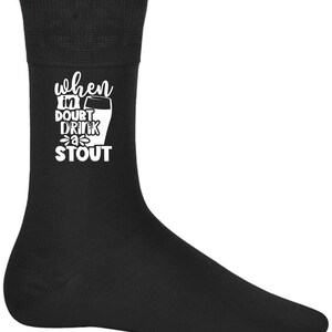 Cadeaux pour la fête des pères Chaussettes fantaisie pour hommes Chaussures pour hommes Cadeaux d'anniversaire pour papa en cas de doute Boire une stout