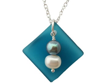 The "Balance of Life" - a Hawaii lifestyle and mentality, Curved Teal sea glass Necklace with White and Purple natural pearls