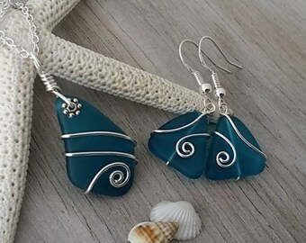 Hawaiian Jewelry Sea Glass Set, Teal Wire Wrapped Necklace