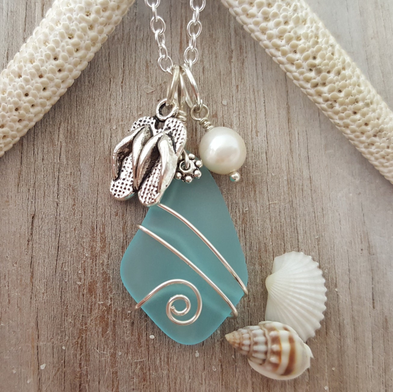 シーグラス リクタングル ネックレス ハワイ BellaAnela #494 Hawaiian Jewelry Sea Glass Necklace, Wire Turquoise Necklace