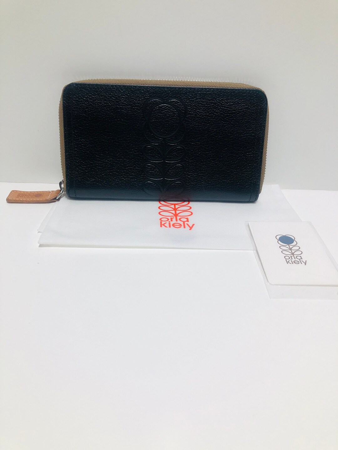 Orla Kiely Black Flower Embossed Leather Big Zip Wallet Pursenot Dress