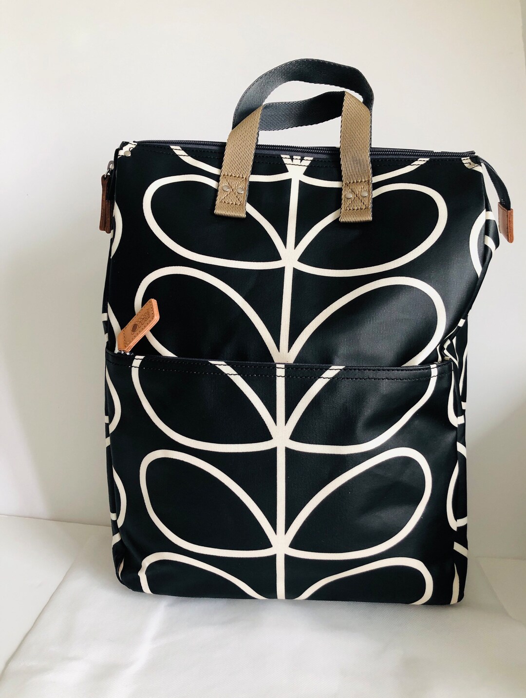 Orla Kiely Rare Large Laptop Sleeve Liquorice Black White Stem Tote Bag