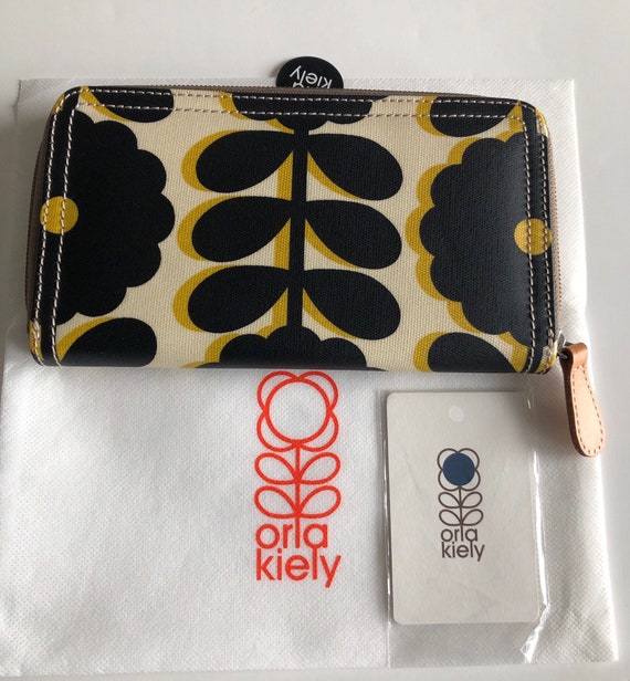 Orla Kiely Duo Crossbody Bag Solid Stem Cerise | Kilkenny Design
