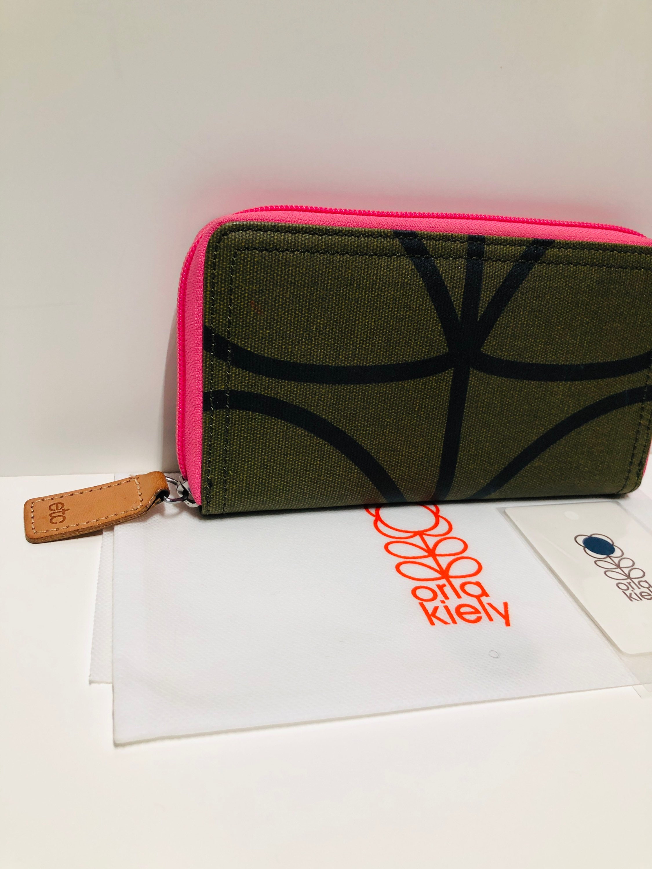 20% off Orla Kiely bags and purses this weekend at Anastasia Boutique! -  Anastasia Boutique