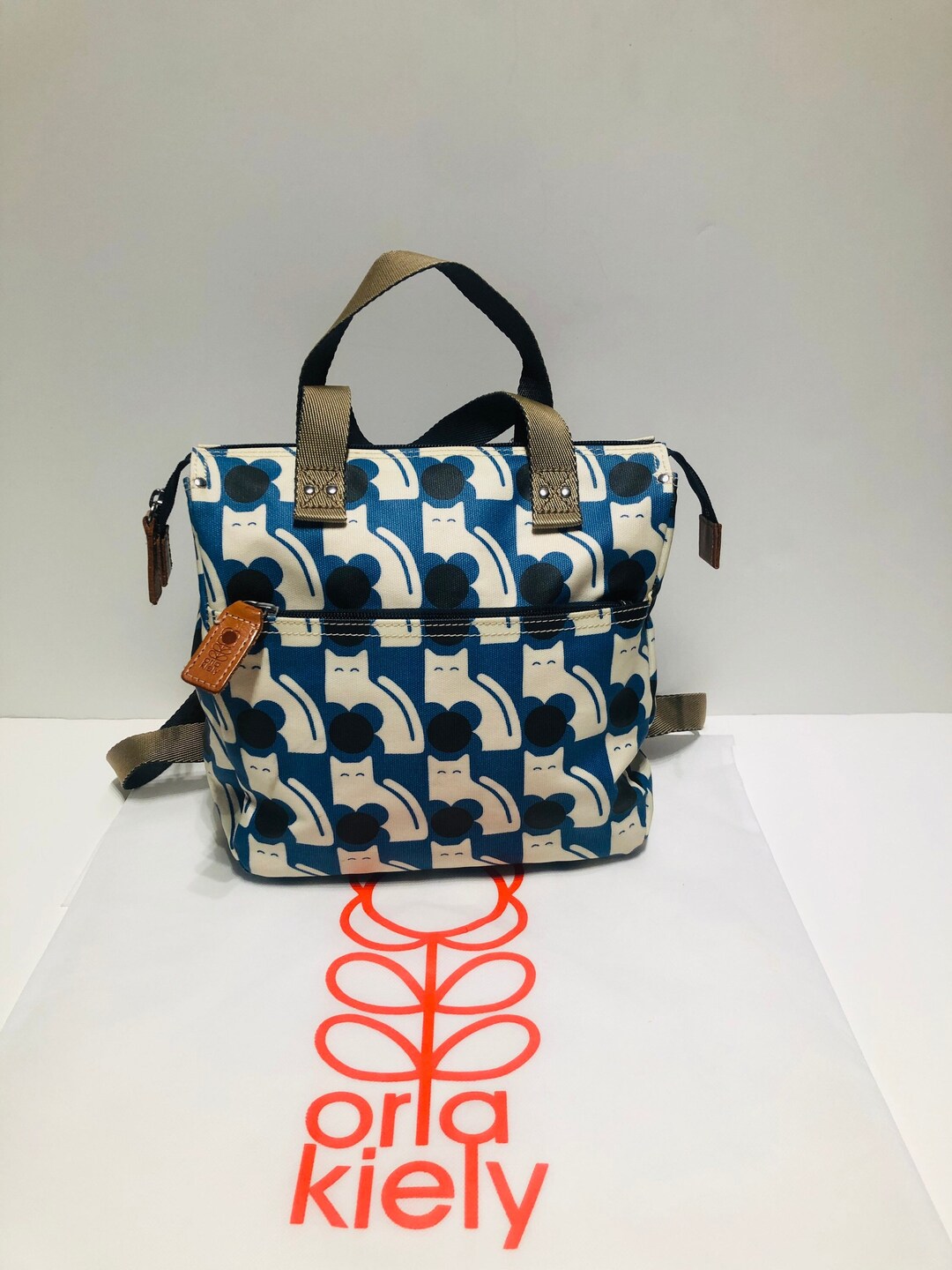 Orla kiely shop cat bag