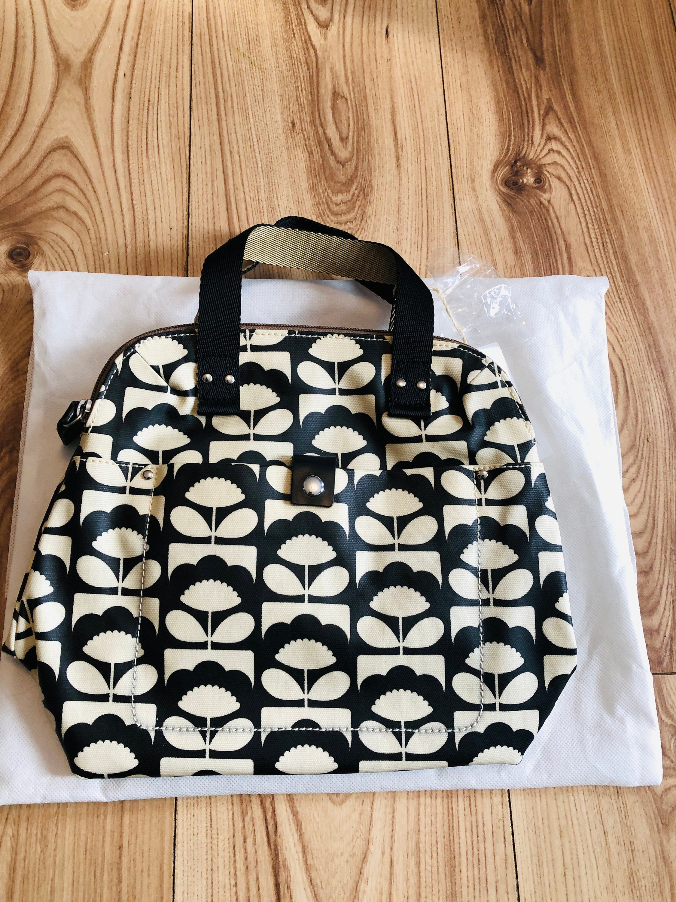 Orla Kiely Rare Black White Spring 