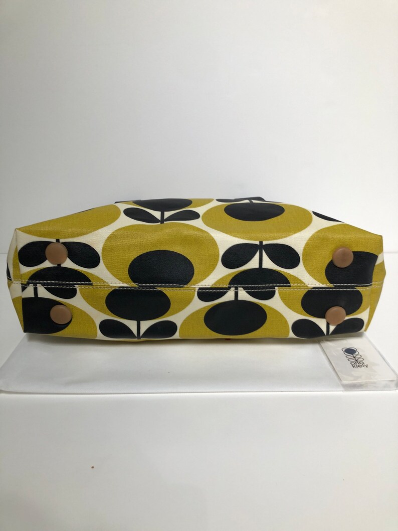 Orla Kiely Rare Mustard Yellow Classic Zip Shoulder Bagfree Worldwide