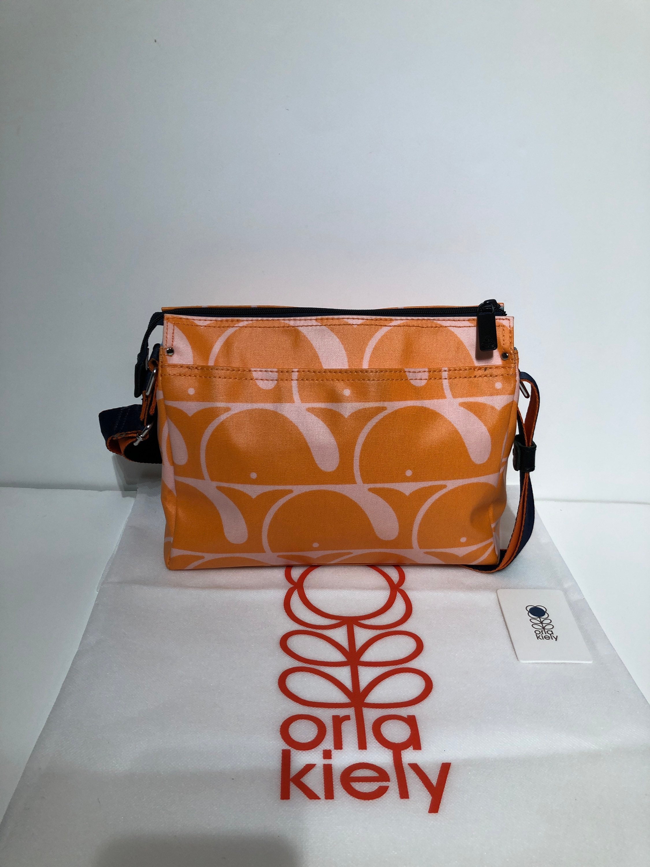 Orla Kiely Matt Laminated Classic Multi Stem Big Zip Wallet Multi -  Walmart.com