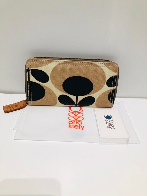 Orla Kiely Foldaway Travel Bag – The King Oak