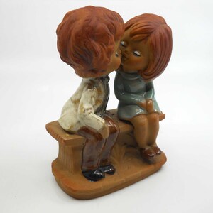   カップル フィギュア Hankyu Pottery Kissing Couple Figurine 60s Pair Japan Vintage FREE
