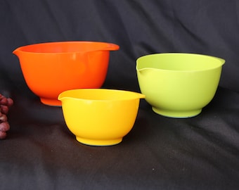 Vintage - ROSTI / MEPAL - Set of Three ( 3 ) Small Nesting Mixing Bowls - Orange Green Yellow - Very Good Condition