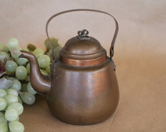 Vintage - Small COPPER Tea Kettle w/ Lid - 7 " Tall - Fair to Good Condition