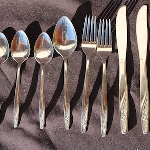1960&#39;s Vintage  American Stainless by International Silver  INS88  Lot of Seven ( 7 ) Pieces in Very Good Condition