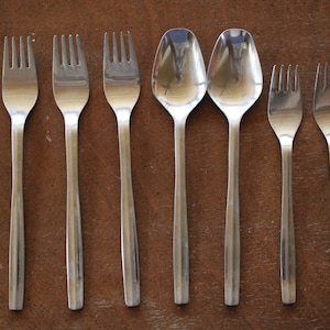 Vintage  ICM Italy  Stainless Steel Flatware  UNKNOWN PATTERN  Lot of 7 Pieces in Good Condition