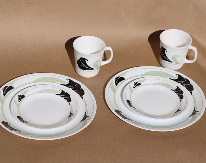 1990's Vintage Corelle by Corning BLACK ORCHID Two Place Settings 2