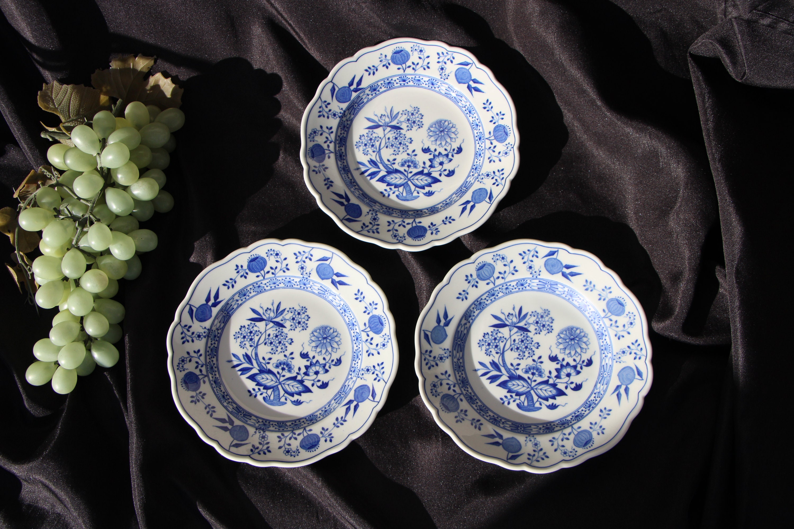 Vintage Hutschenreuther - Etsy