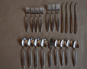 Vintage 1950/'s Rogers Cutlery Flair Pattern Service for 6 Persons 5 Piece Serving Total 30 pieces