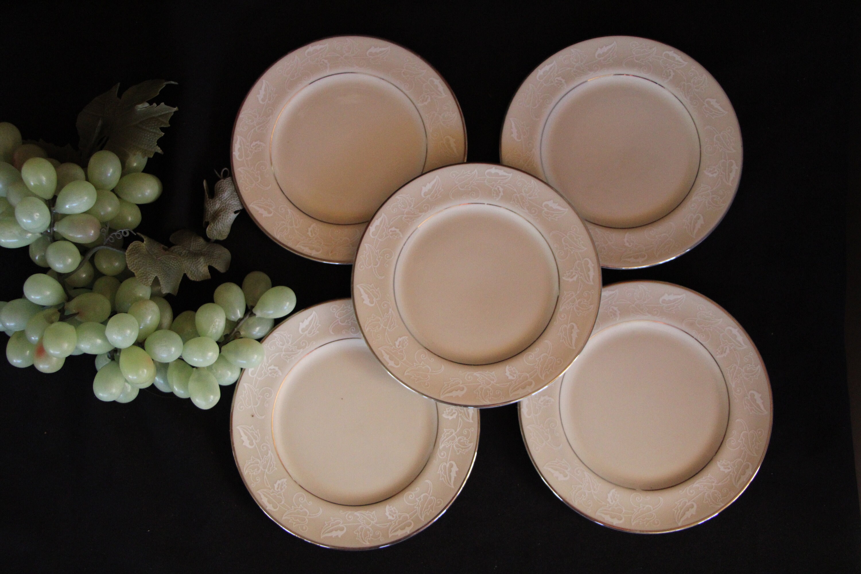 Chanel Plates - Etsy Chanel Plates - Etsy