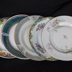 Vintage - Mismatch - China - Cake / Bread and Butter Plates # 104 - Set of Five ( 5 ) - 6 inches - Good Condition