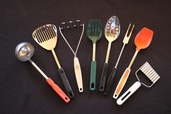 1960's to 1970's Vintage Kitchen Utensils Plastic Handles Ekco