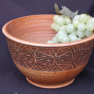 Vintage - Hand Made / Studio Pottery - Bowl - STEVE COBURN - SIGNED - 9.75 x 5.75&quot; - Very Good Condition